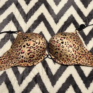 Victoria Secret bombshell bra